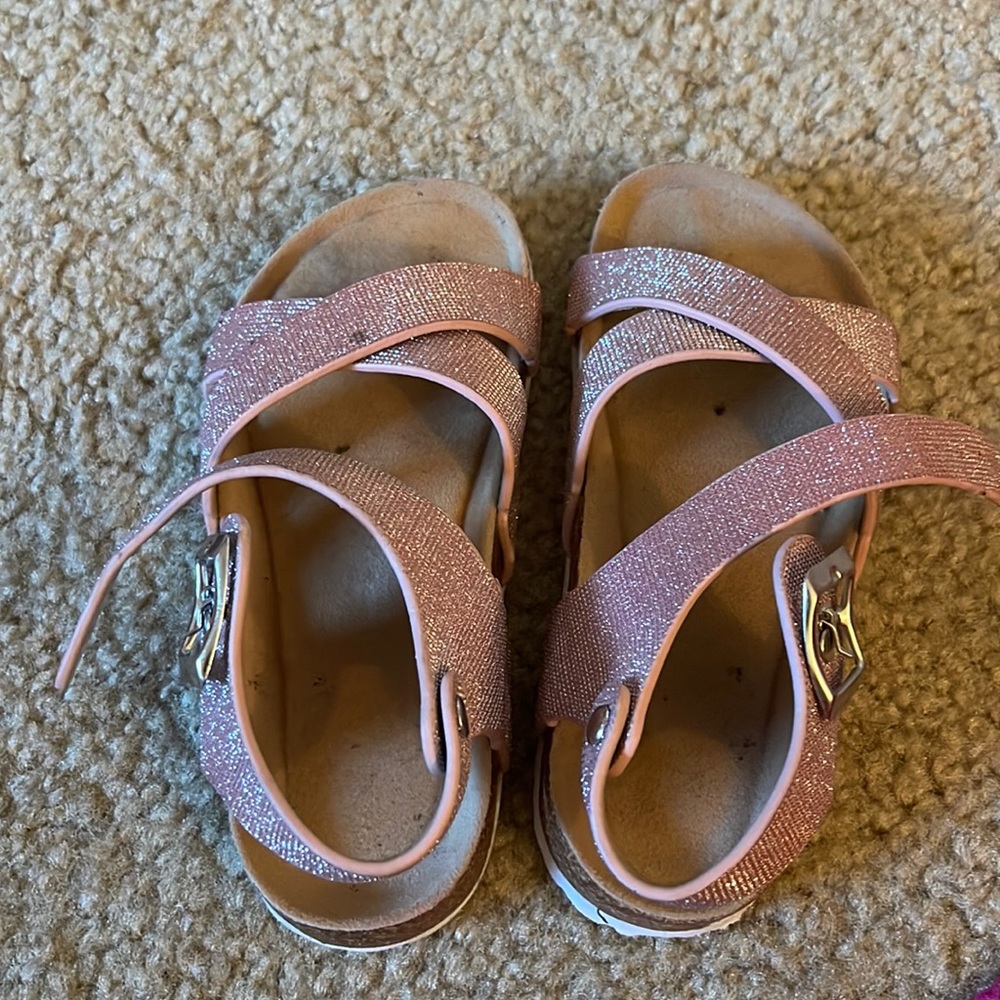 Sandals 11M